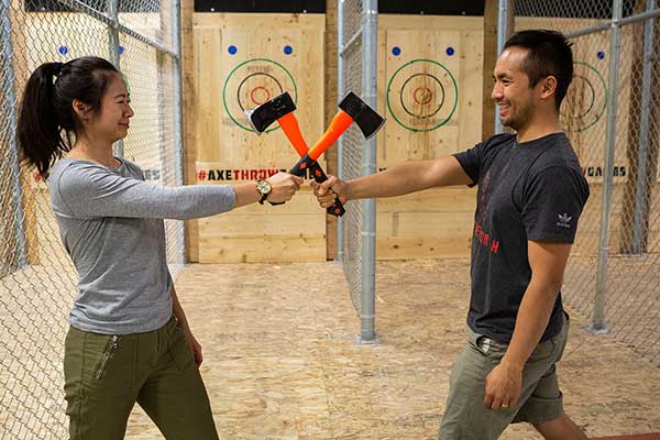 Axe Games: Axe Throwing Omaha | Book your axe throwing ...